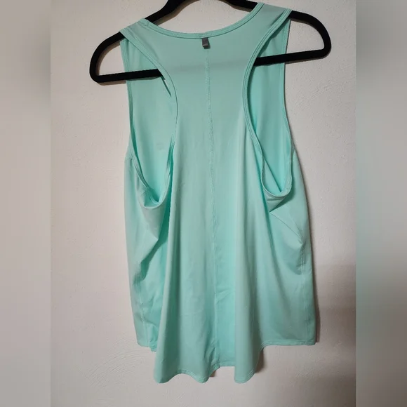 Bundle Of 4 Fila Women's Tank Tops in Mint, Black, Teal, and White - Picture 6 of 11